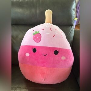 Squishmallows Pama the Strawberry Cake Pop